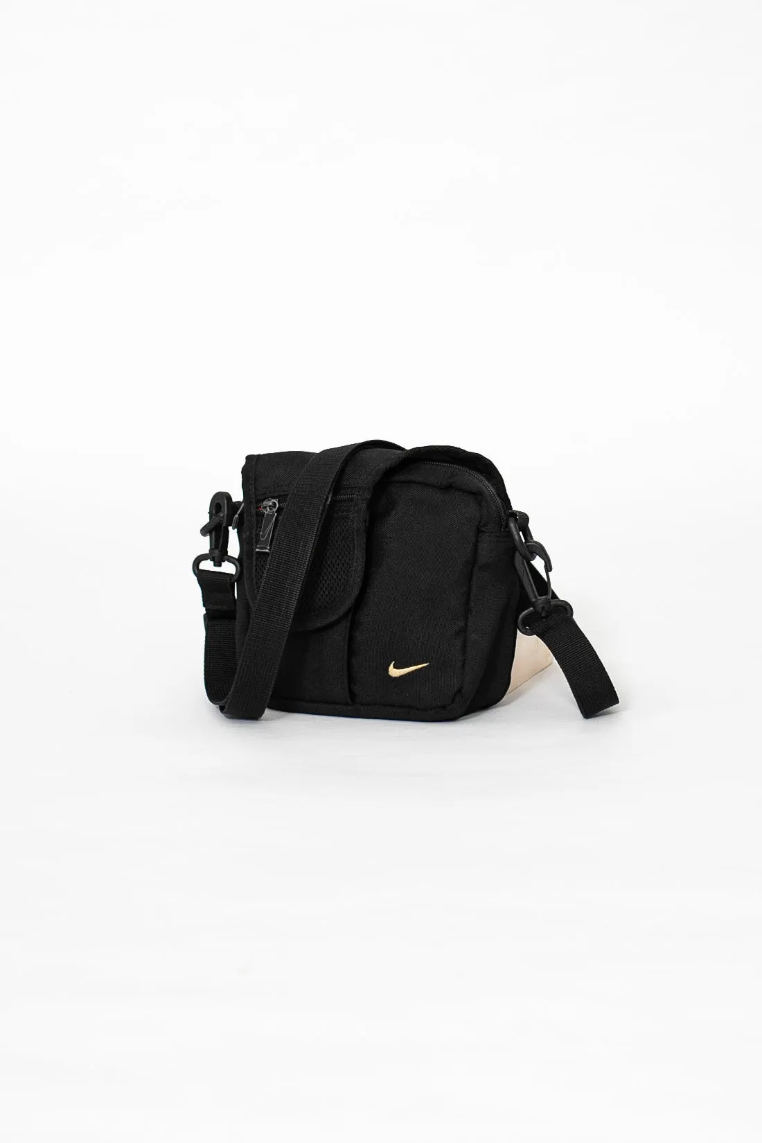 00s Nike Shoulder Bag