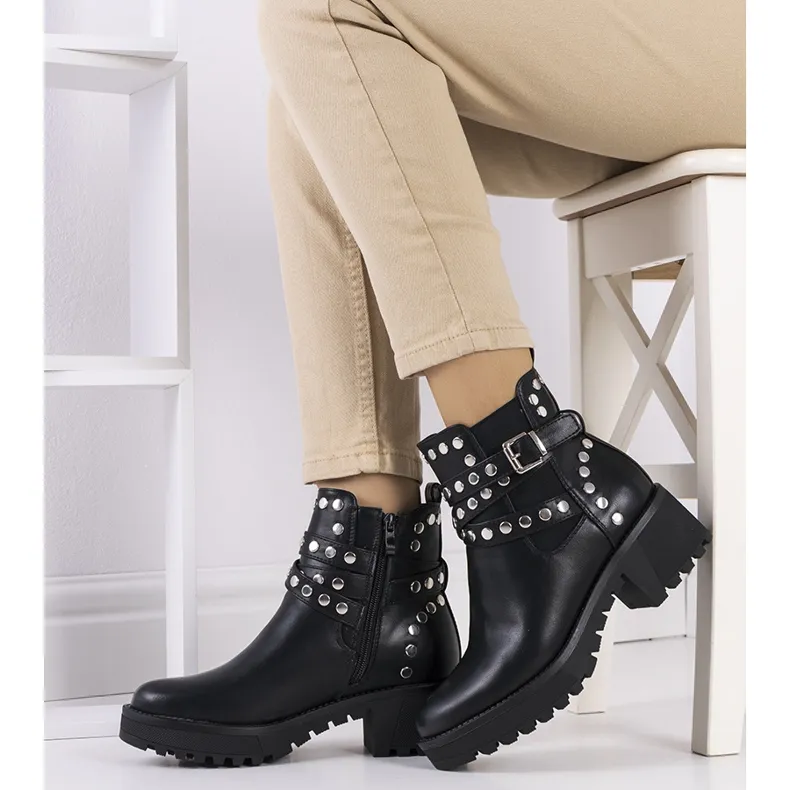 Black Kinecardine boots