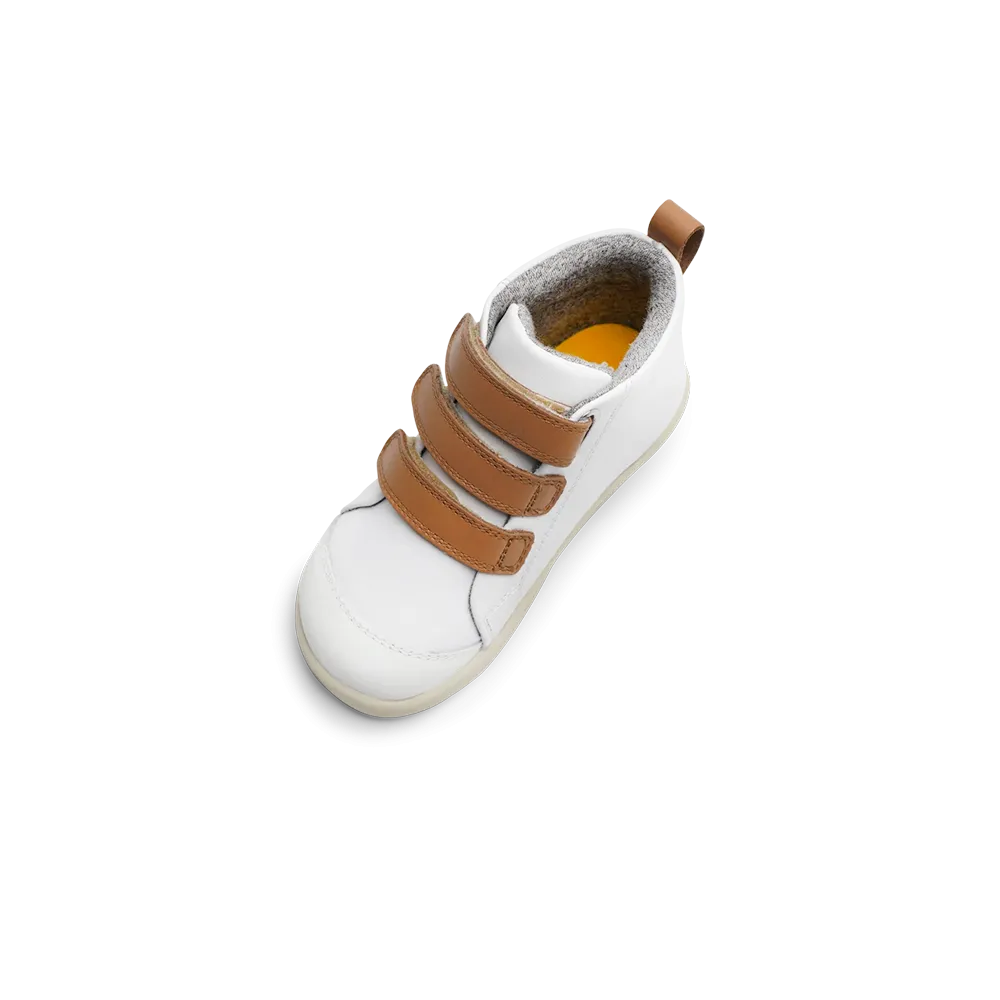 Bobux I-Walk Hi Court White + Caramel