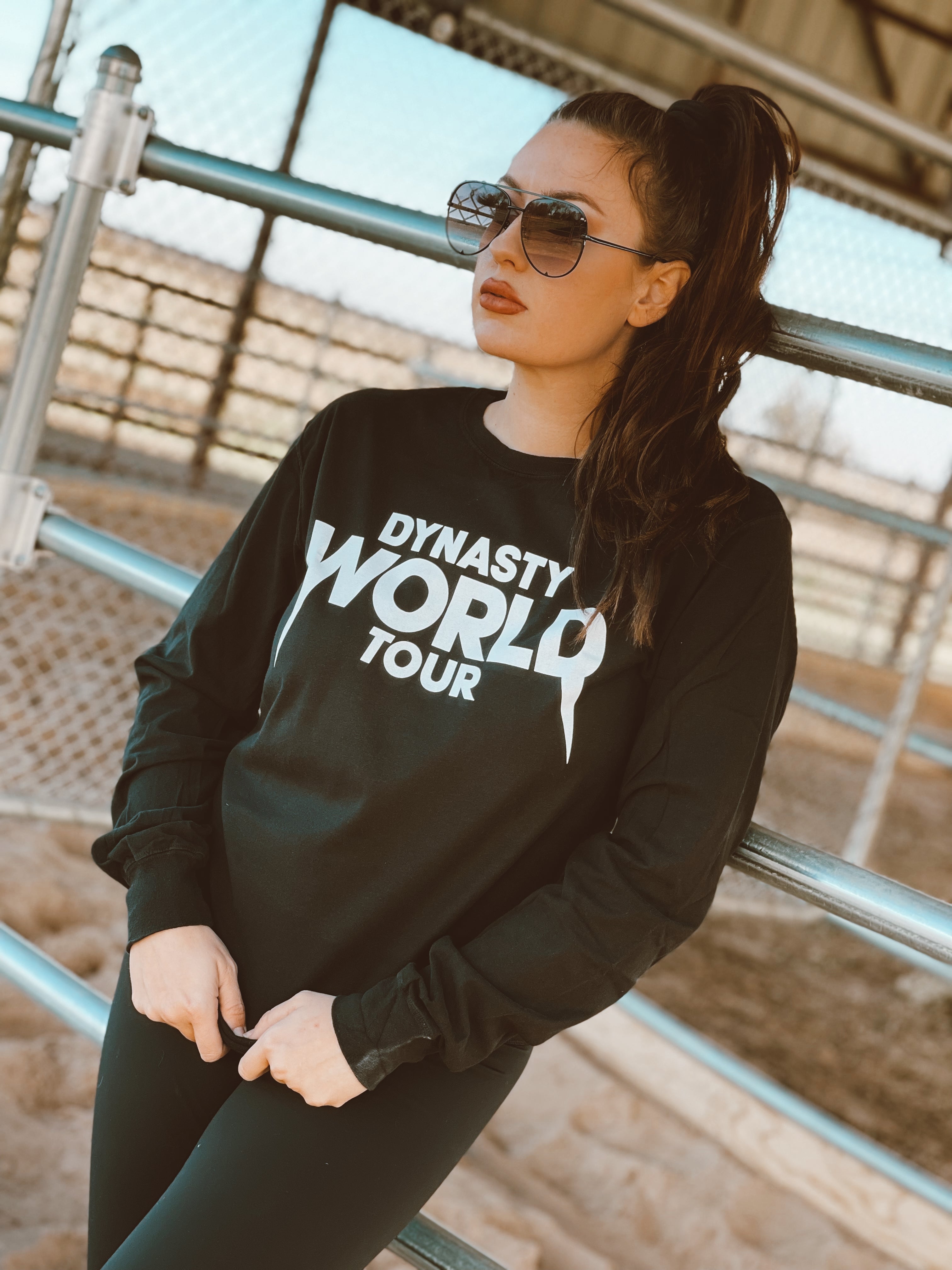 DYNASTY WORLD TOUR BLACK LONGSLEEVE TEE