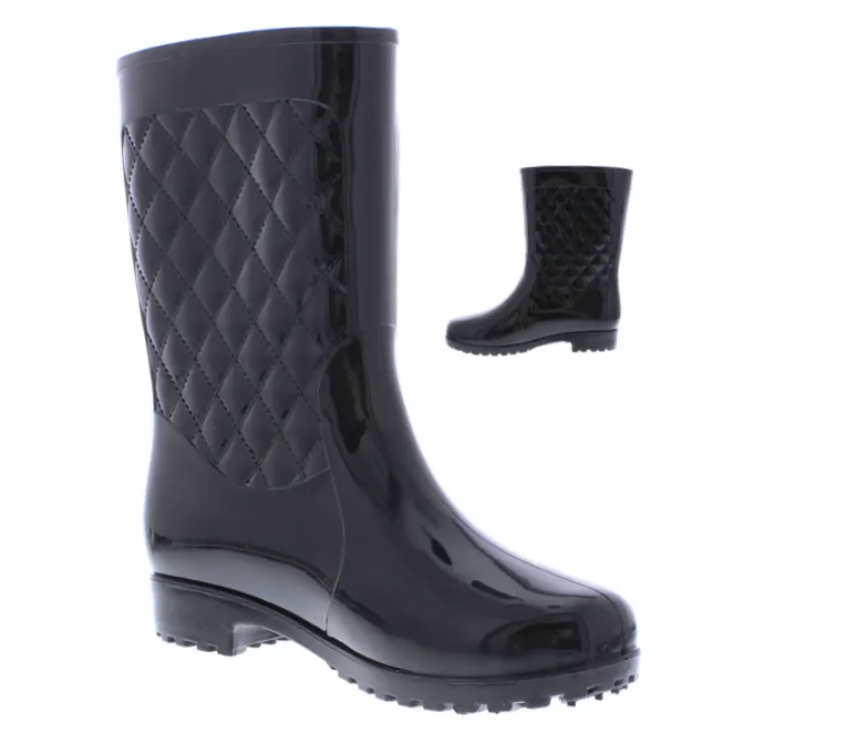 Ladies Quilted Plastic Boot