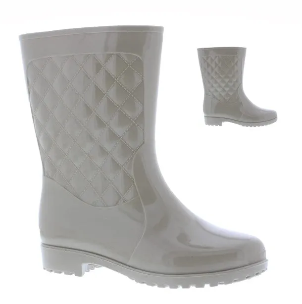 Ladies Quilted Plastic Boot