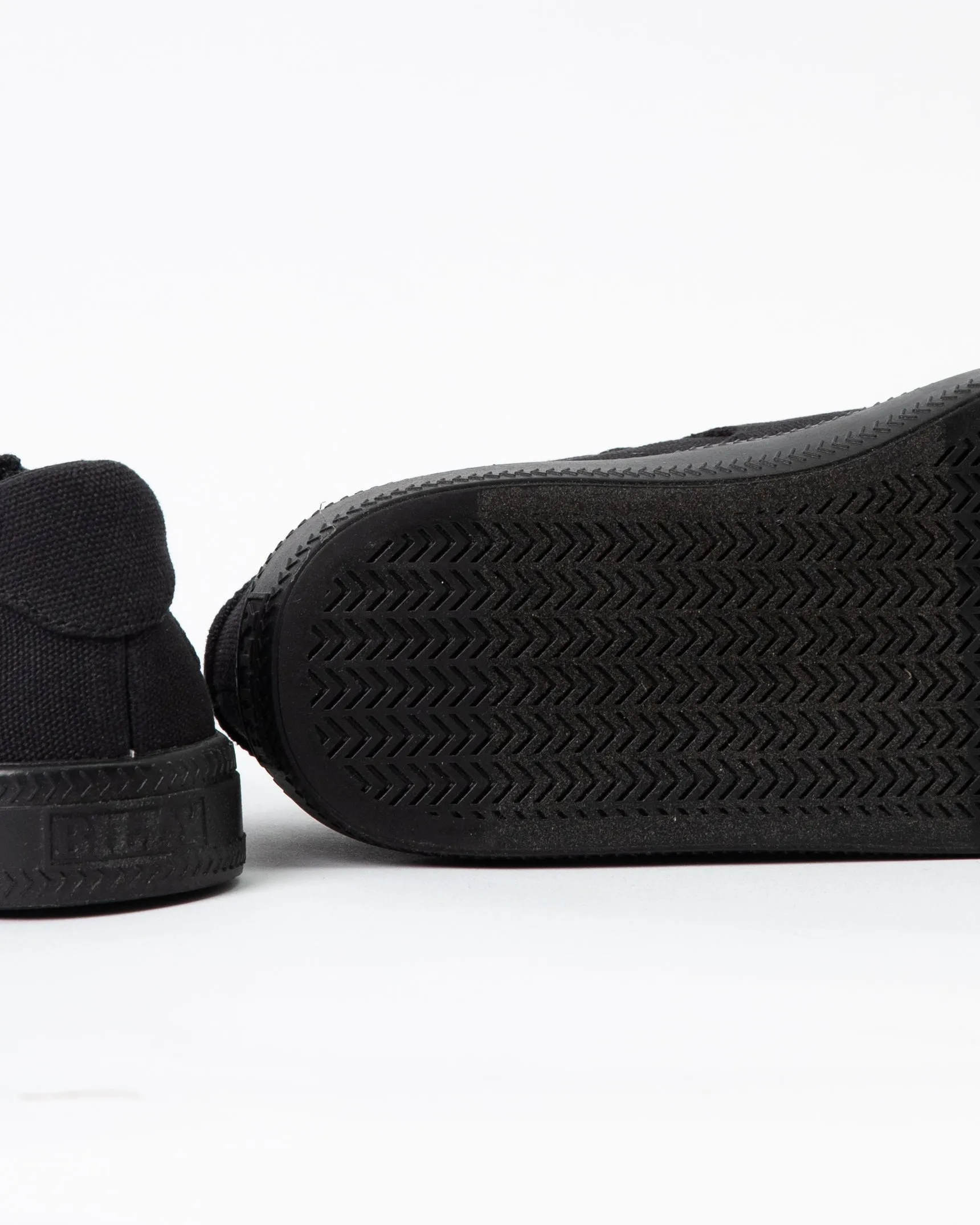 Low Rise Sneaker (Toddler) - Black to the Floor