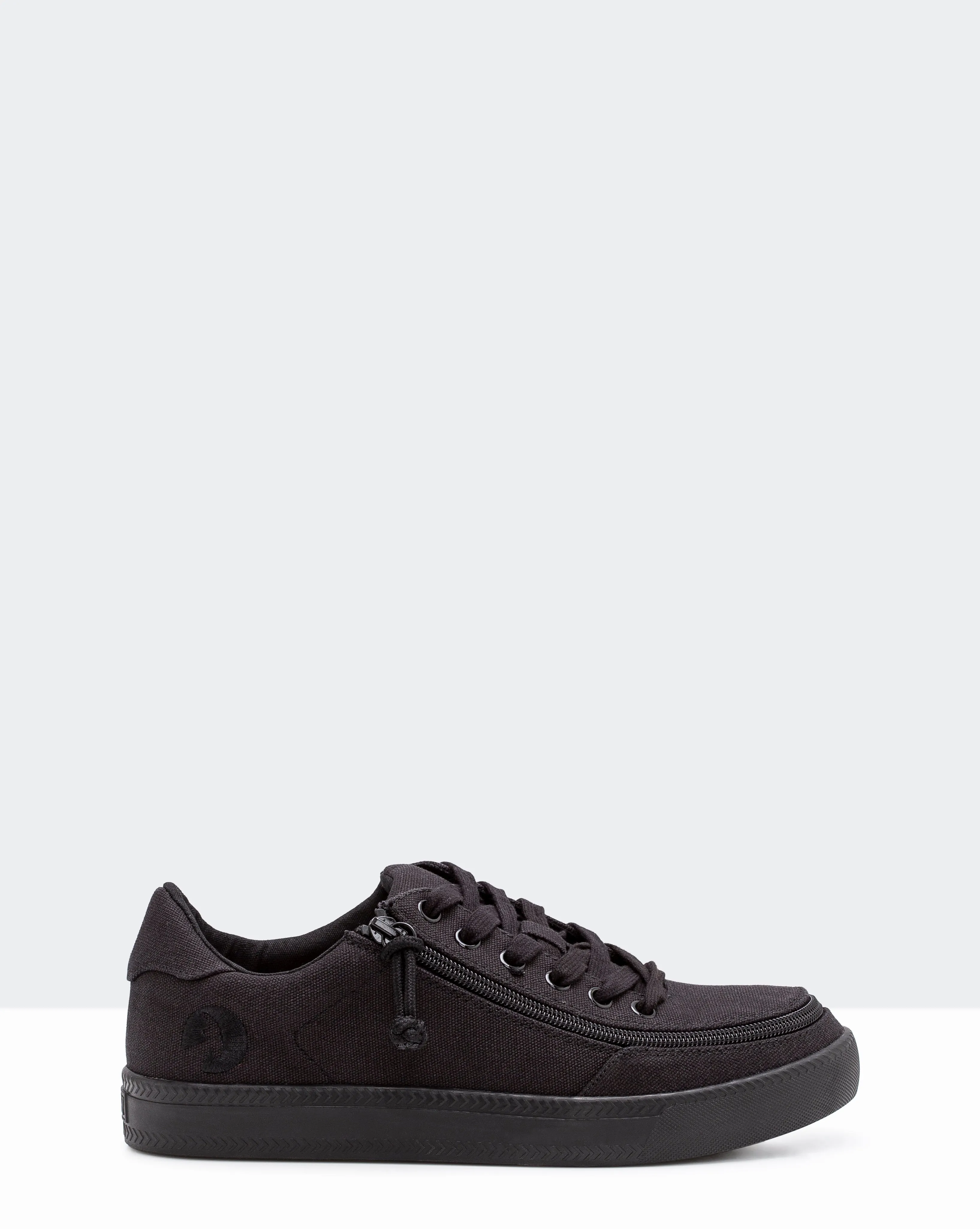 Low Rise Sneaker (Women) - Black to the Floor