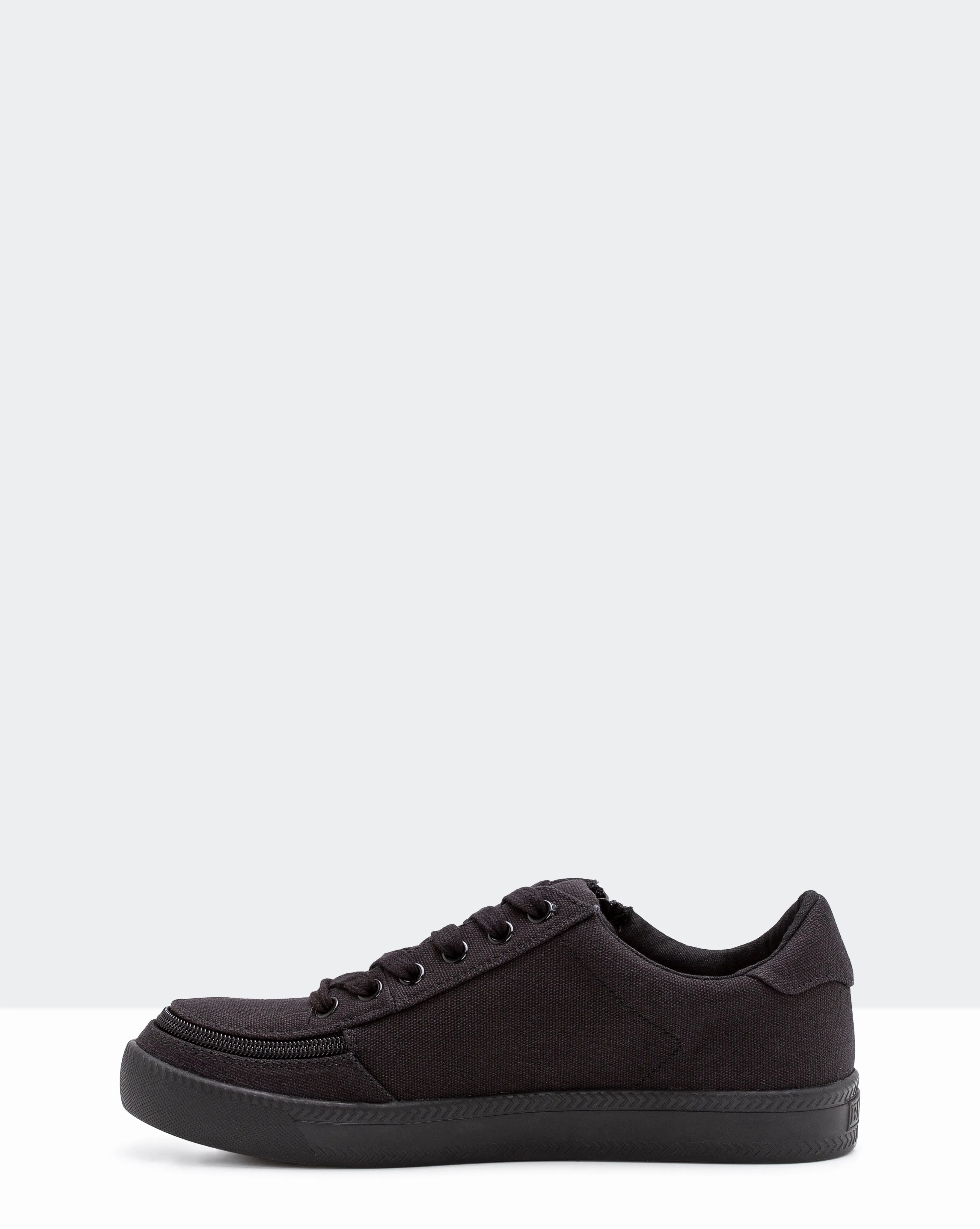 Low Rise Sneaker (Women) - Black to the Floor