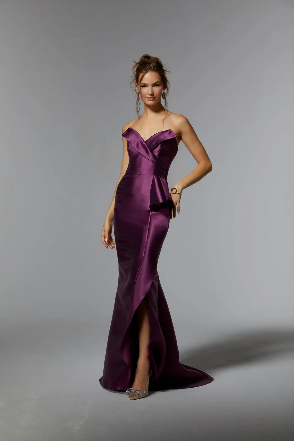 MGNY Madeline Gardner New York 72927 Long Formal Fitted Evening Gown