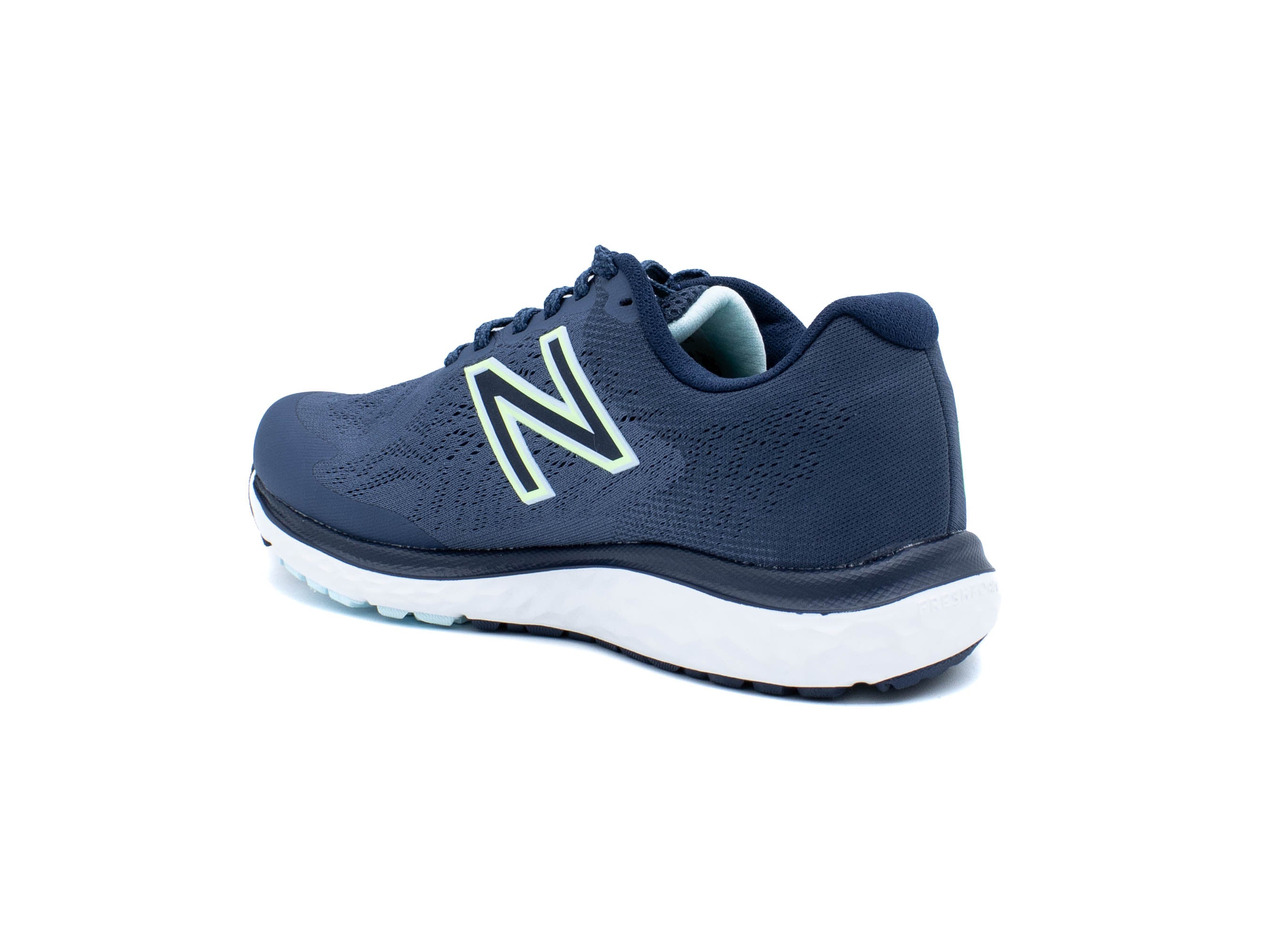 NEW BALANCE 680v7