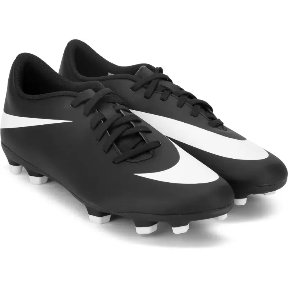 NIKE Men's Bravata II Fg  Football Shoe (Black/White)