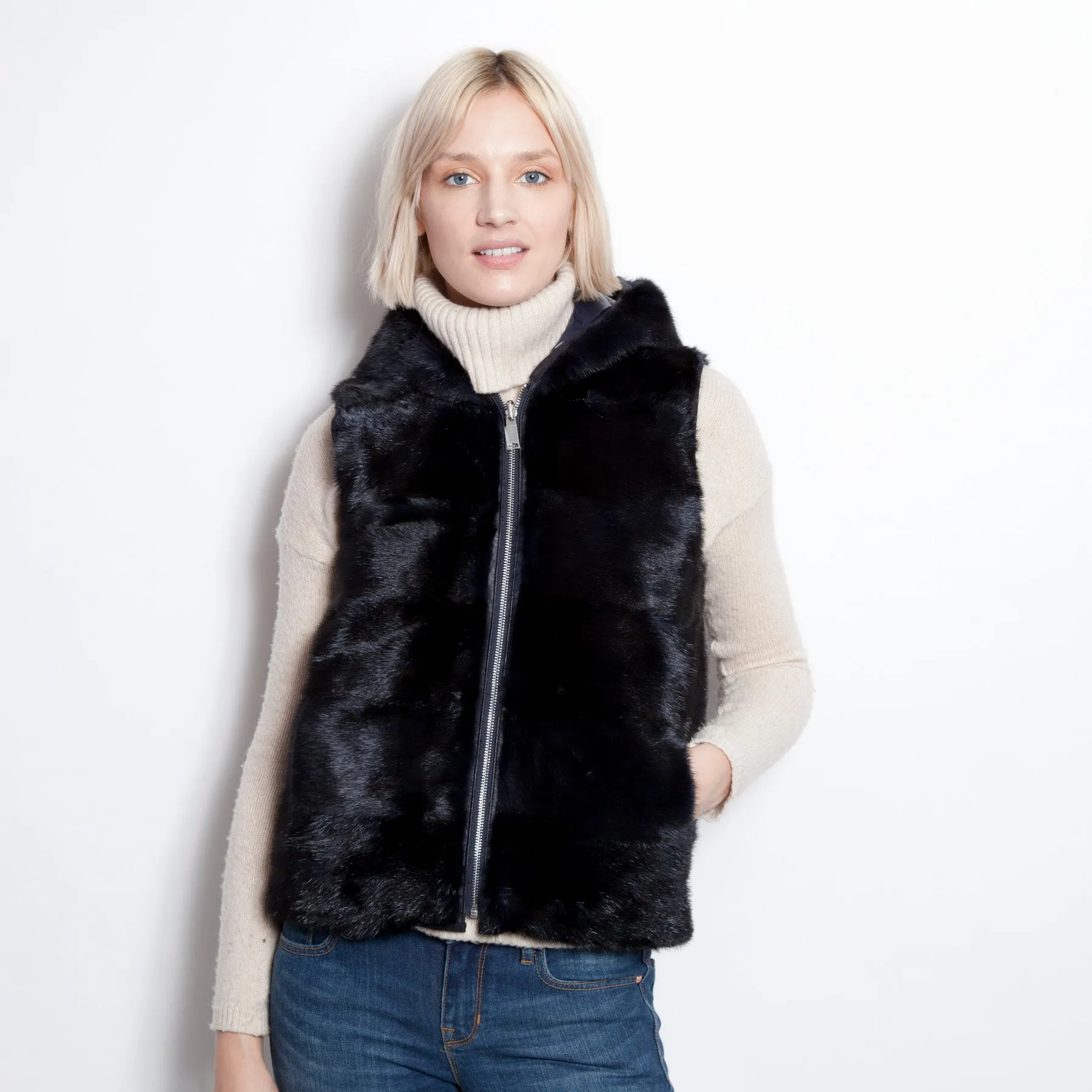 Reversible Down & Mink Vest With Mink Hood Navy/Navy