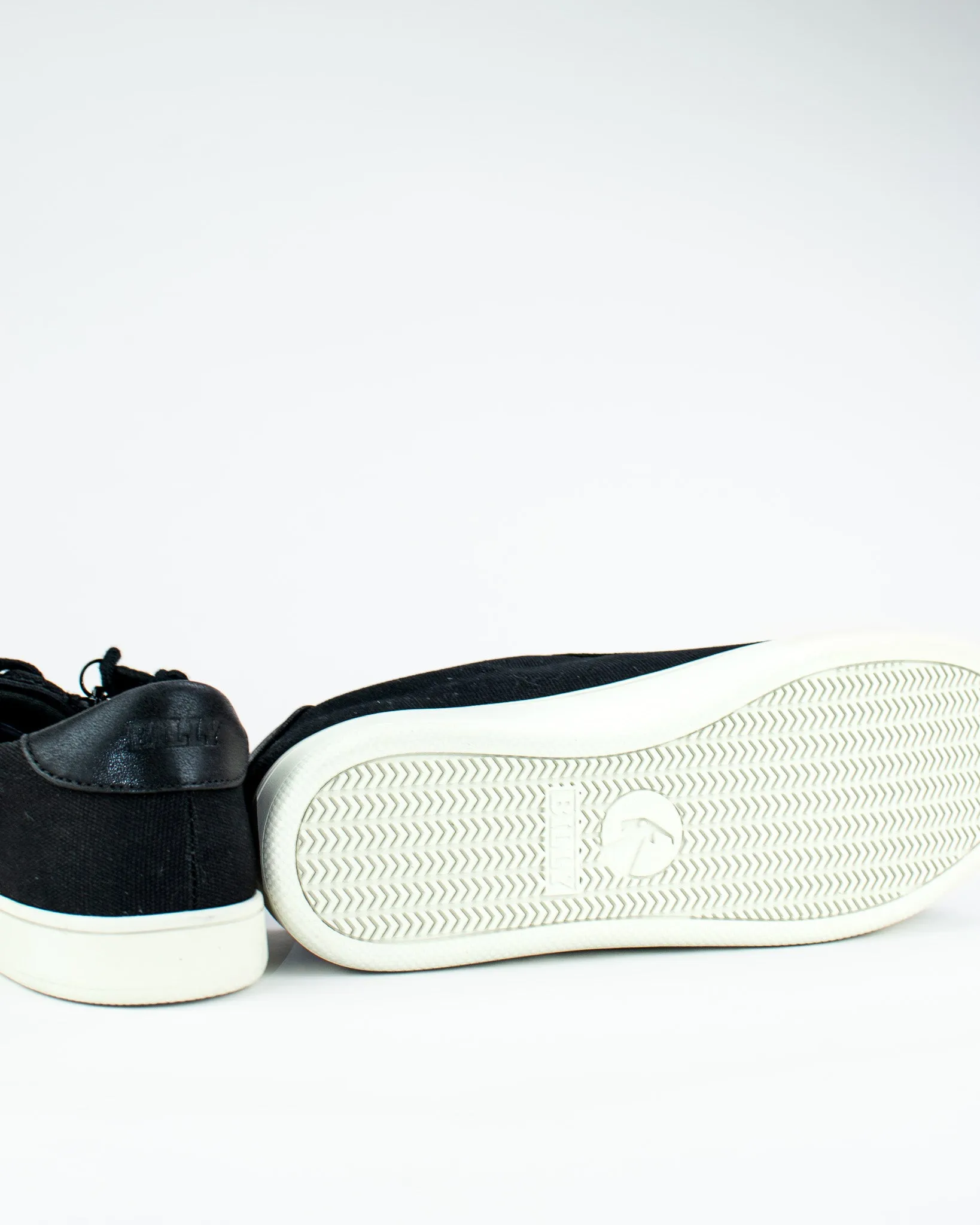 Sneaker II (Women) - Black Canvas