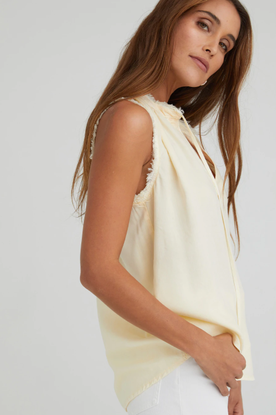 Soft daisy sleeveless fray edge pullover tank