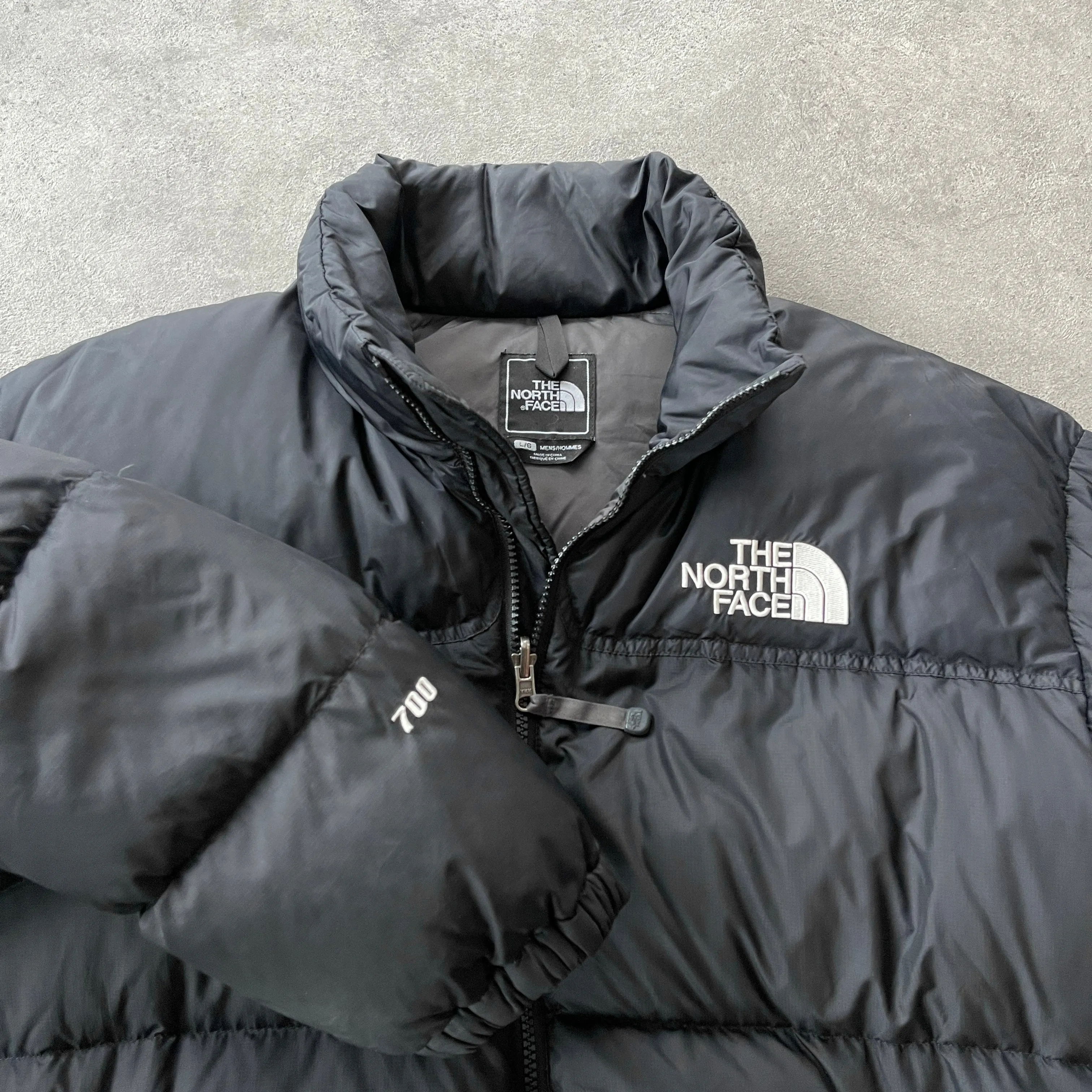 The North Face 2000s Nuptse 700 down fill puffer jacket (L)