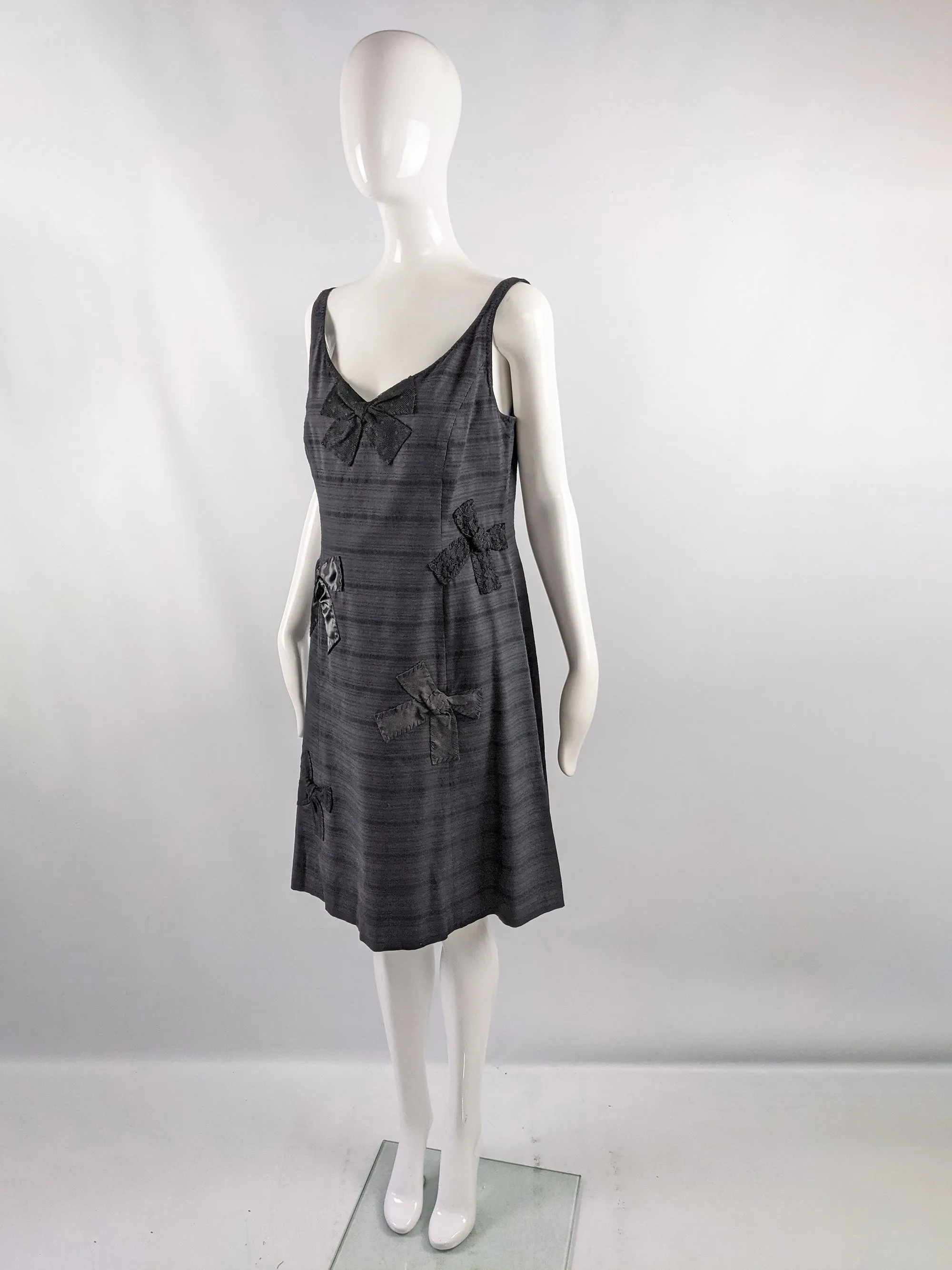 Vintage Sleeveless Black Bow Appliqué Party Dress, 1990s