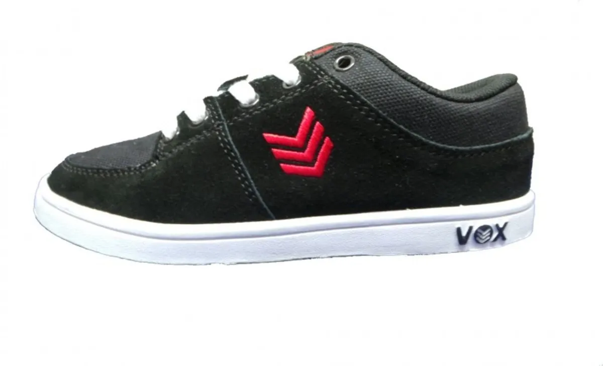 Vox  Skate Shoes Passport Kids Black Red white